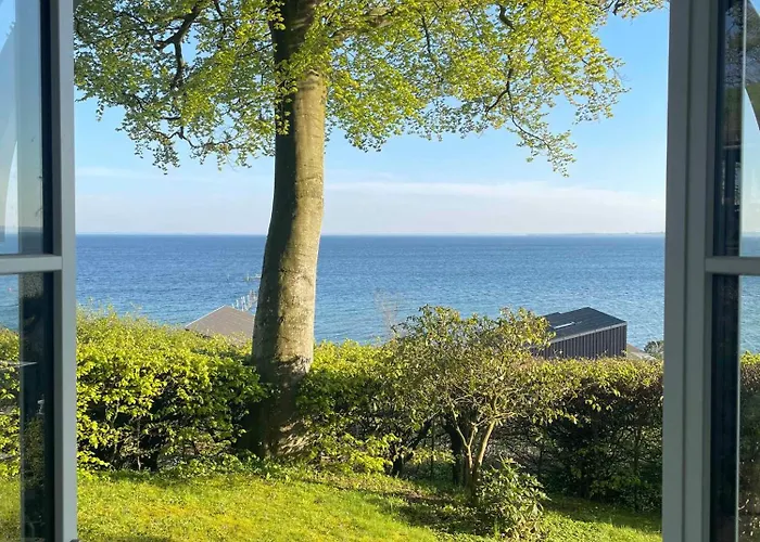 Semesterbostad Seaside Charm And Panoramic View *